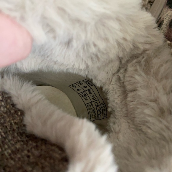 Hey Dude Women's Denny Leopard slip on shoes - Picture 6 of 6